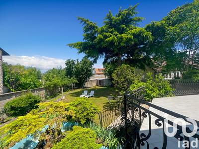 Maison - 176 m² - 7 pièces