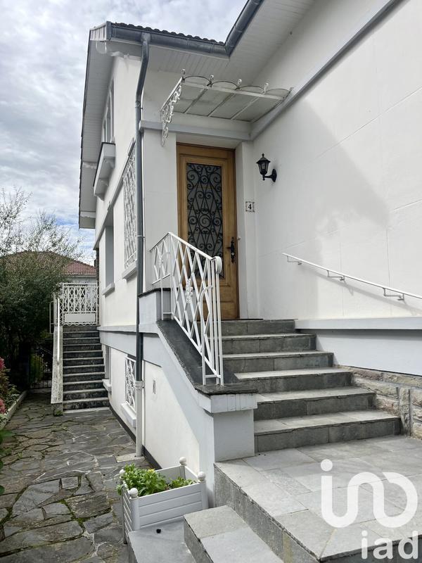 Maison de ville - 284 m² - 11 pièces