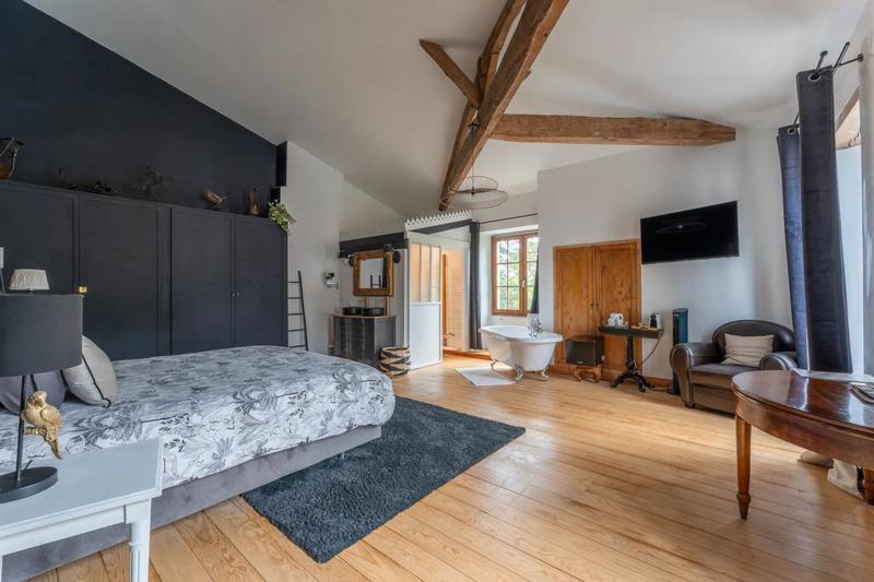 Maison de maîtres - 346 m² - 10 pièces