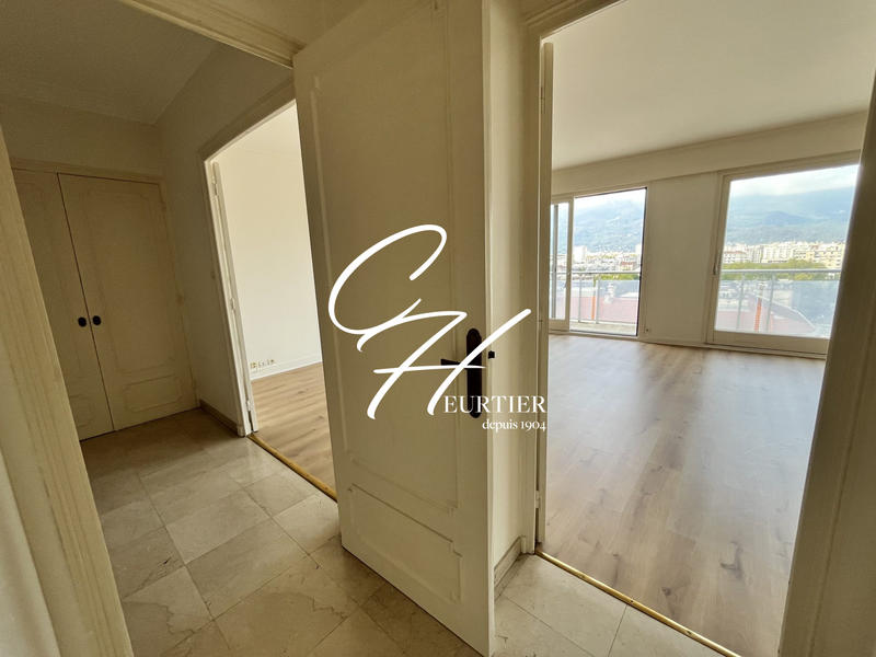 Appartement - 116 m² - 4 pièces