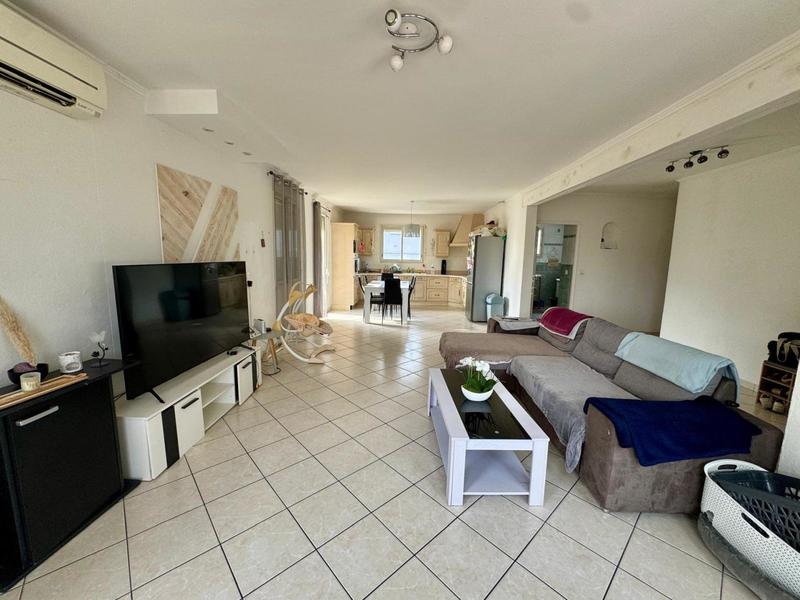 Maison - 104 m² - 5 pièces