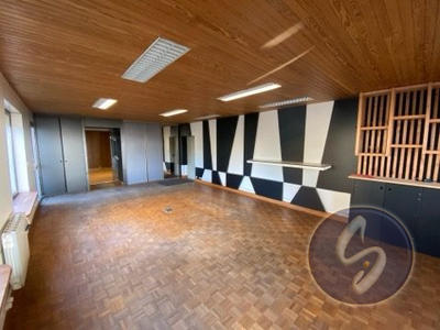 Bureau - 123 m² - 4 pièces