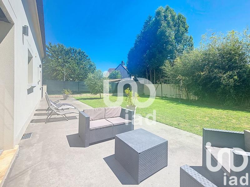 Maison - 252 m² - 8 pièces