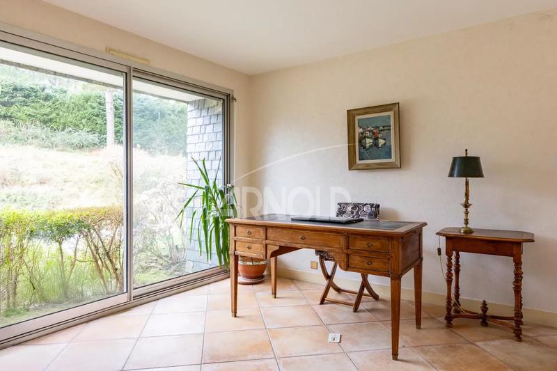 Maison - 182 m² - 9 pièces