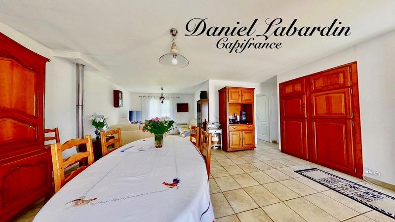 Maison - 89 m² - 5 pièces