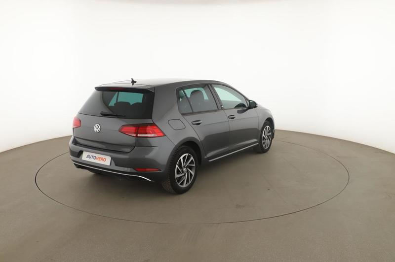 Volkswagen Golf VII 1.0 Tsi BlueMotion Tech Sound Bv6 5p 110 ch