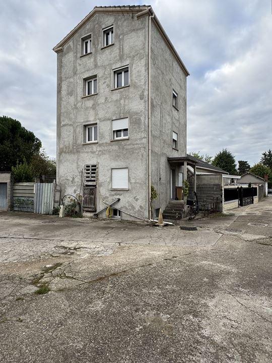 Maison ancienne - 153 m² - 8 pièces