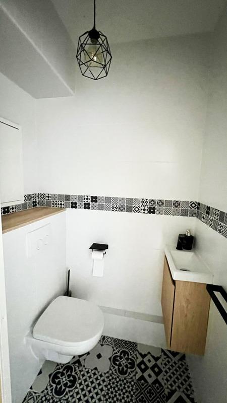 Appartement - 102 m² - 5 pièces