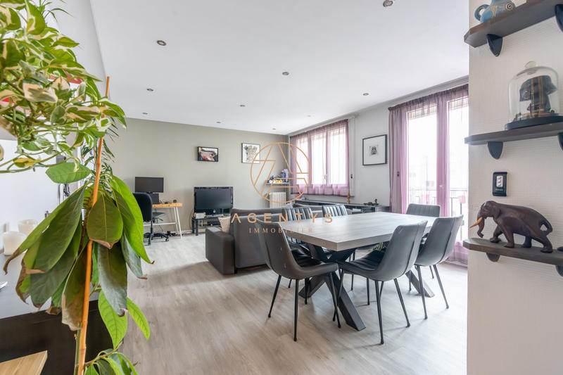 Appartement - 74 m² - 4 pièces