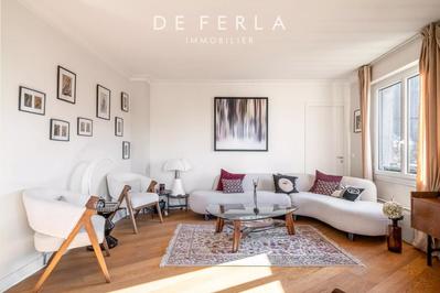 Appartement - 100 m² - 5 pièces