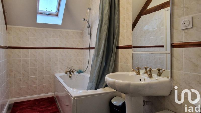 Maison - 189 m² - 8 pièces