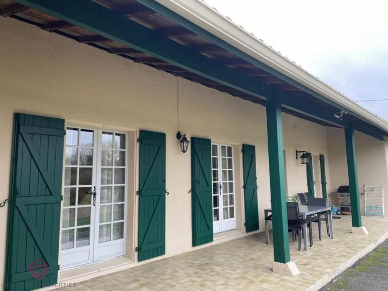 Villa - 144 m² - 6 pièces