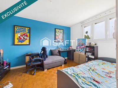 Maison - 88 m² - 4 pièces