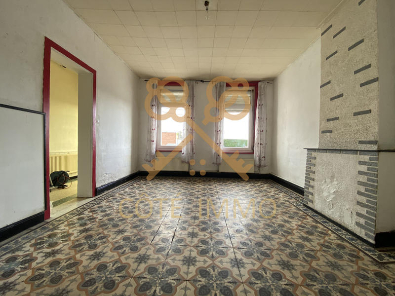 Maison - 95 m² - 5 pièces