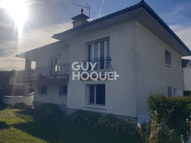 Maison - 138 m² - 6 pièces