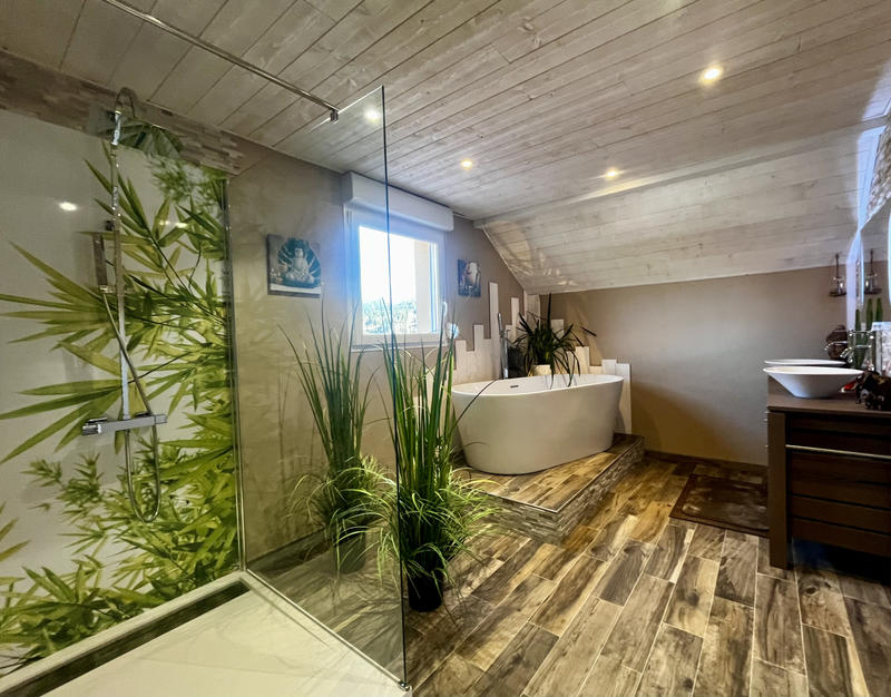 Maison - 120 m² - 6 pièces