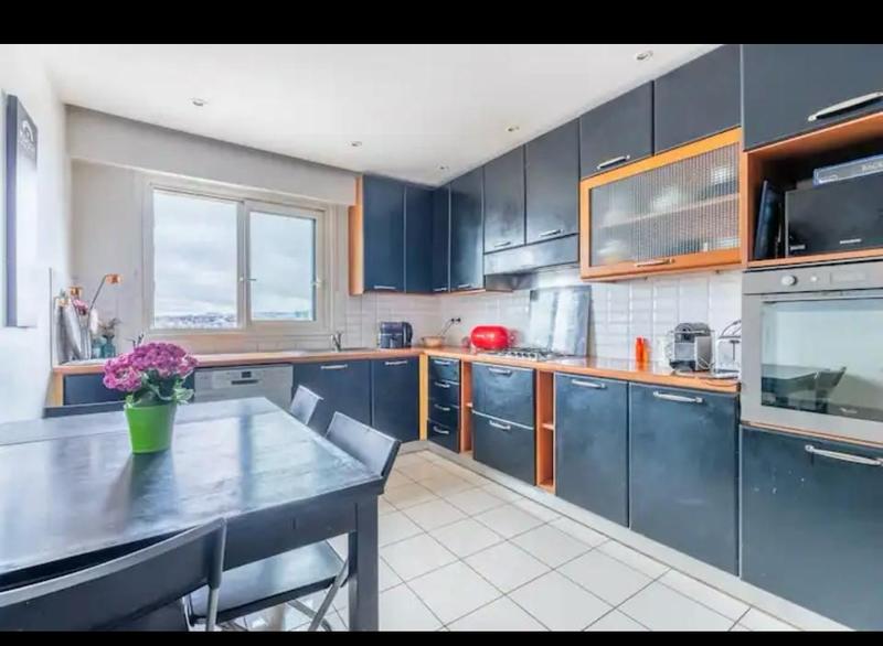 Appartement - 148 m² - 5 pièces