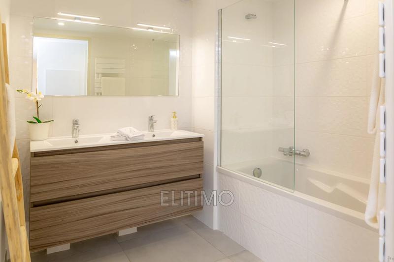 Appartement - 102 m² - 4 pièces