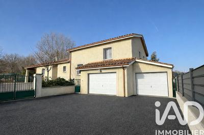 Maison - 134 m² - 5 pièces