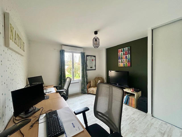 Maison - 140 m² - 7 pièces