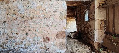 Grange - 90 m² - 3 pièces