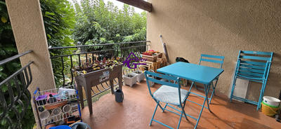 Maison traditionnelle - 89 m² - 4 pièces