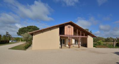 Maison - 166 m² - 6 pièces