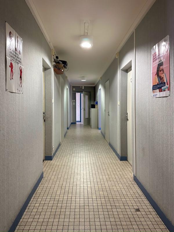 Maison - 303 m² - 12 pièces