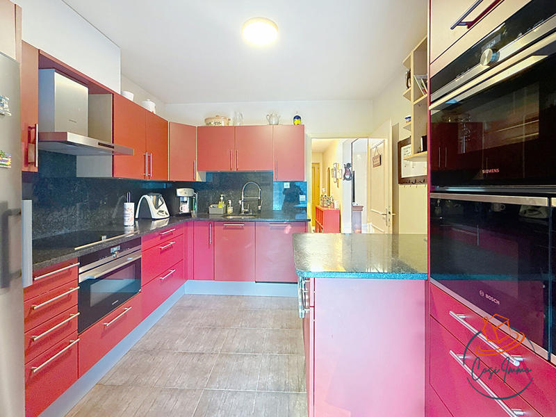 Maison - 171 m² - 6 pièces