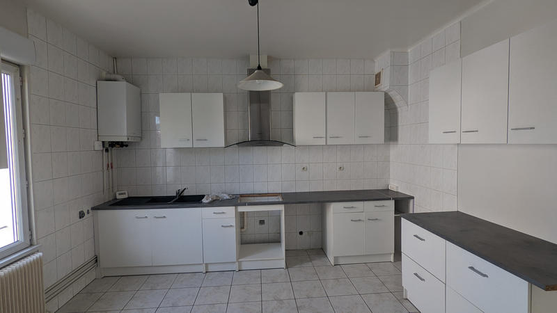 Maison - 206 m² - 8 pièces