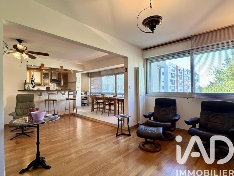 Appartement - 90 m² - 4 pièces