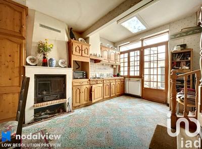 Maison - 172 m² - 8 pièces