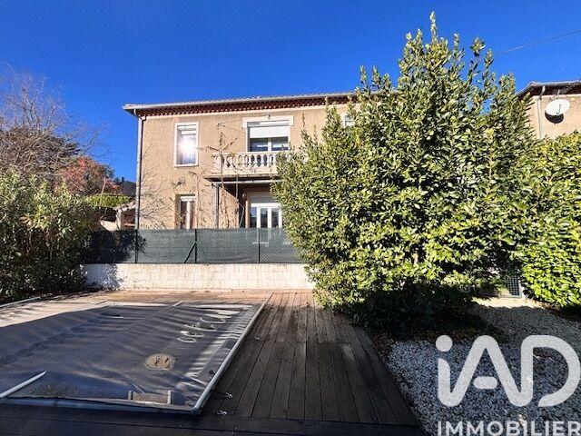 Appartement - 123 m² - 5 pièces