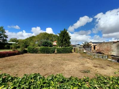 Terrain - 672 m²