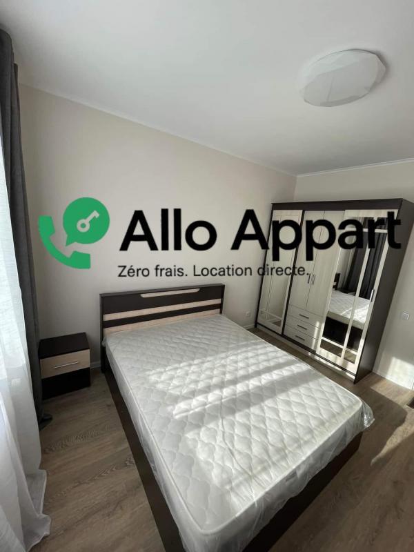 Studio - 30 m² - 1 pièce