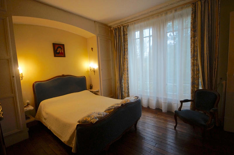 Maison de ville - 232 m² - 9 pièces