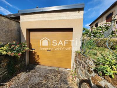 Maison - 121 m² - 6 pièces