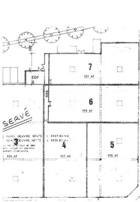 Local commercial - 348 m²