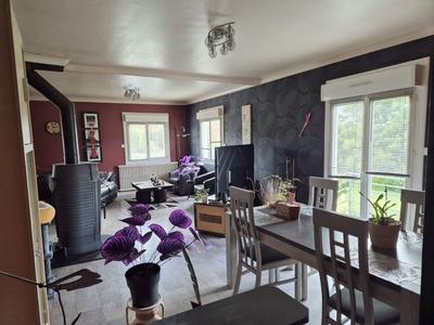 Maison - 85 m² - 3 pièces