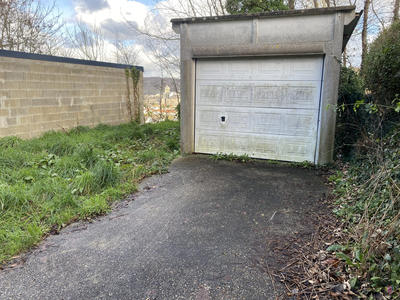 Parking / Garage - 15 m²