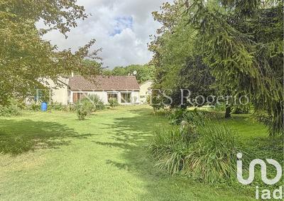 Maison - 196 m² - 8 pièces