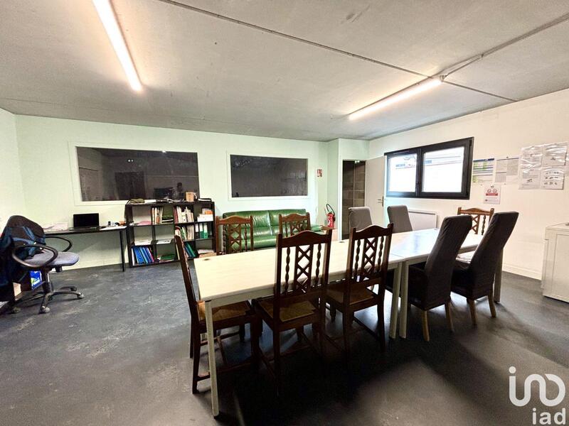 Local commercial - 289 m²