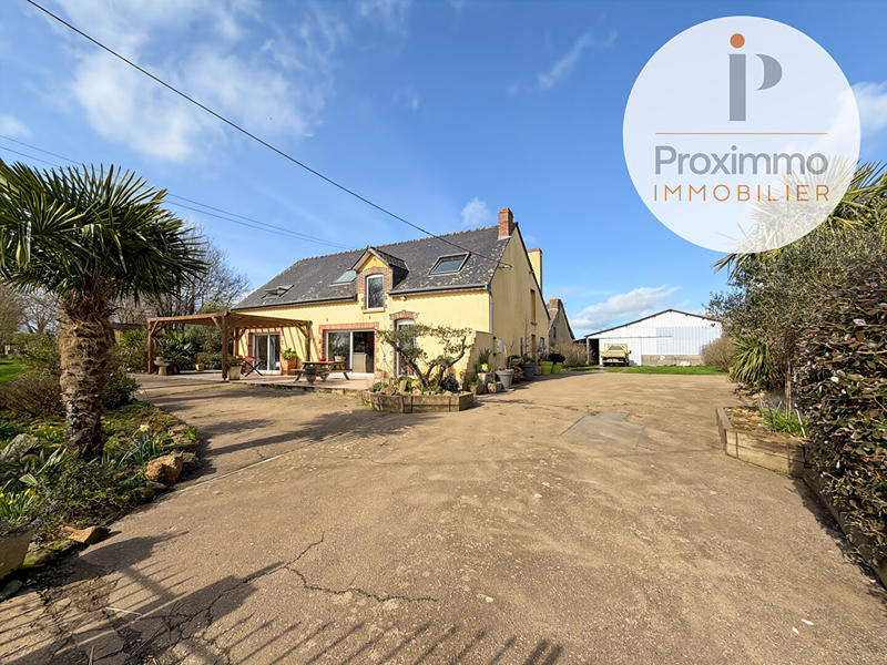 Maison - 184 m² - 7 pièces