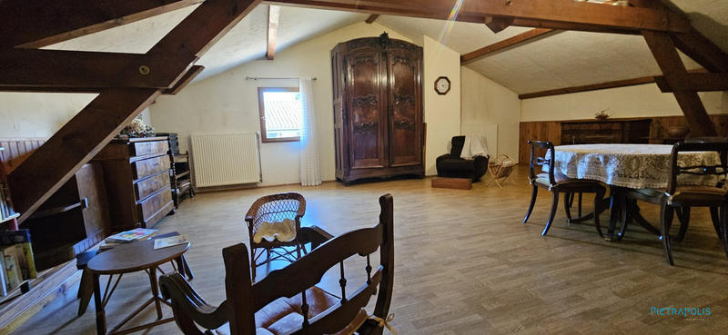 Maison - 147 m² - 5 pièces