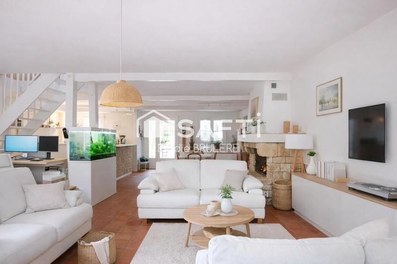 Maison - 176 m² - 6 pièces