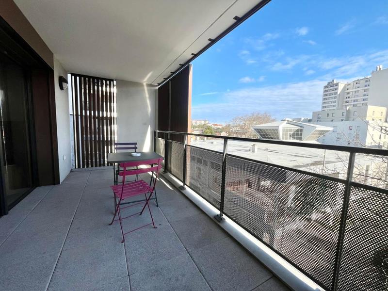 Appartement - 64 m² - 3 pièces