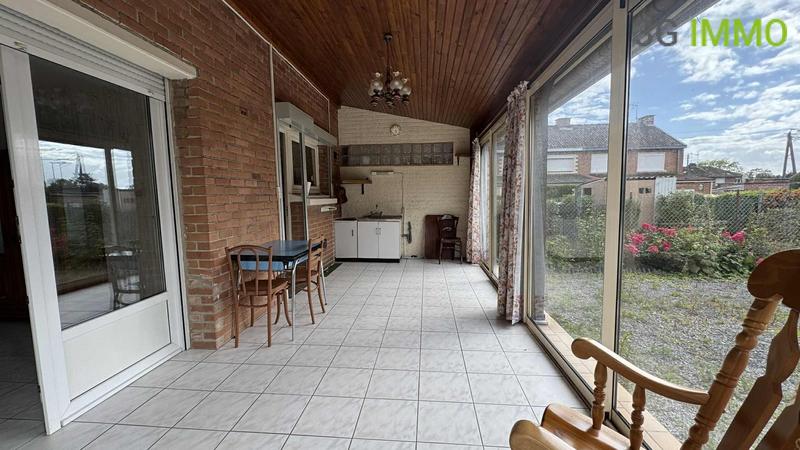 Maison - 94 m² - 5 pièces