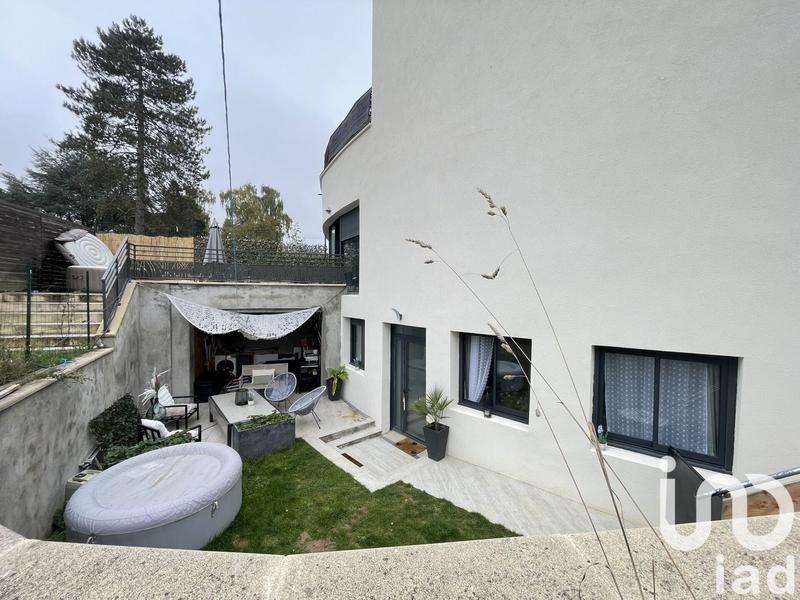 Appartement - 81 m² - 4 pièces