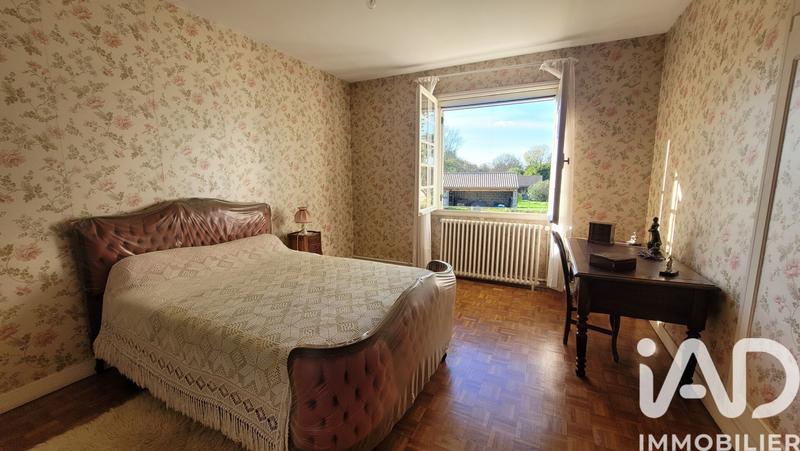 Maison - 185 m² - 7 pièces