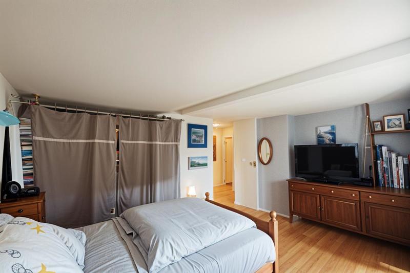 Maison - 230 m² - 8 pièces